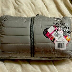 Girls hot pink and dark gray ski bibs with light gray jacket —new in package —